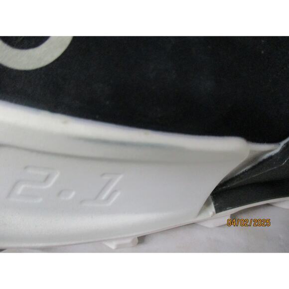 Used ECCO Men's Sport Low Textile Sneaker - Size 12-12.5 US - Picture 9 of 9